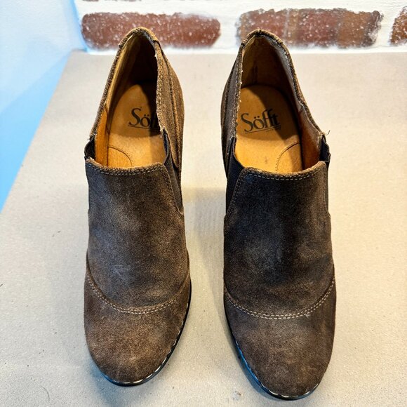 Sofft Brown Suede Bootie - Picture 1 of 4